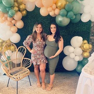 Colorful quarter length sleeve mini dress